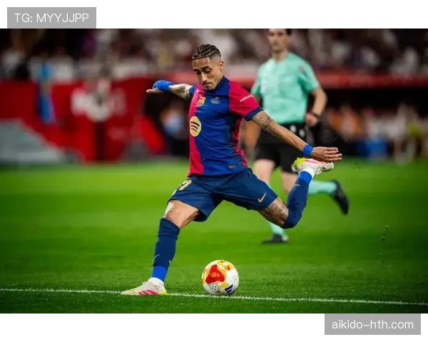 佩德里表现出色，助巴萨夺得国王杯冠军