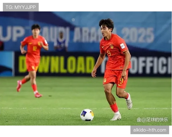 2023年足坛风云再起：新星闪耀赛场，传奇老将强势回归