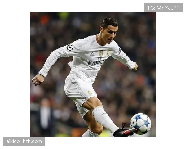 亨克比赛精彩瞬间点燃士气，球迷热盼未来赛事