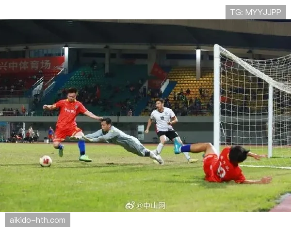 东亚杯激战正酣，稳健表现与精彩进球点燃足球盛宴