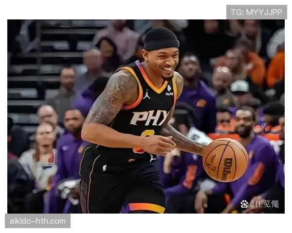 布拉德利·比尔无球跑动提高投篮效率 拉开与库里的得分差距